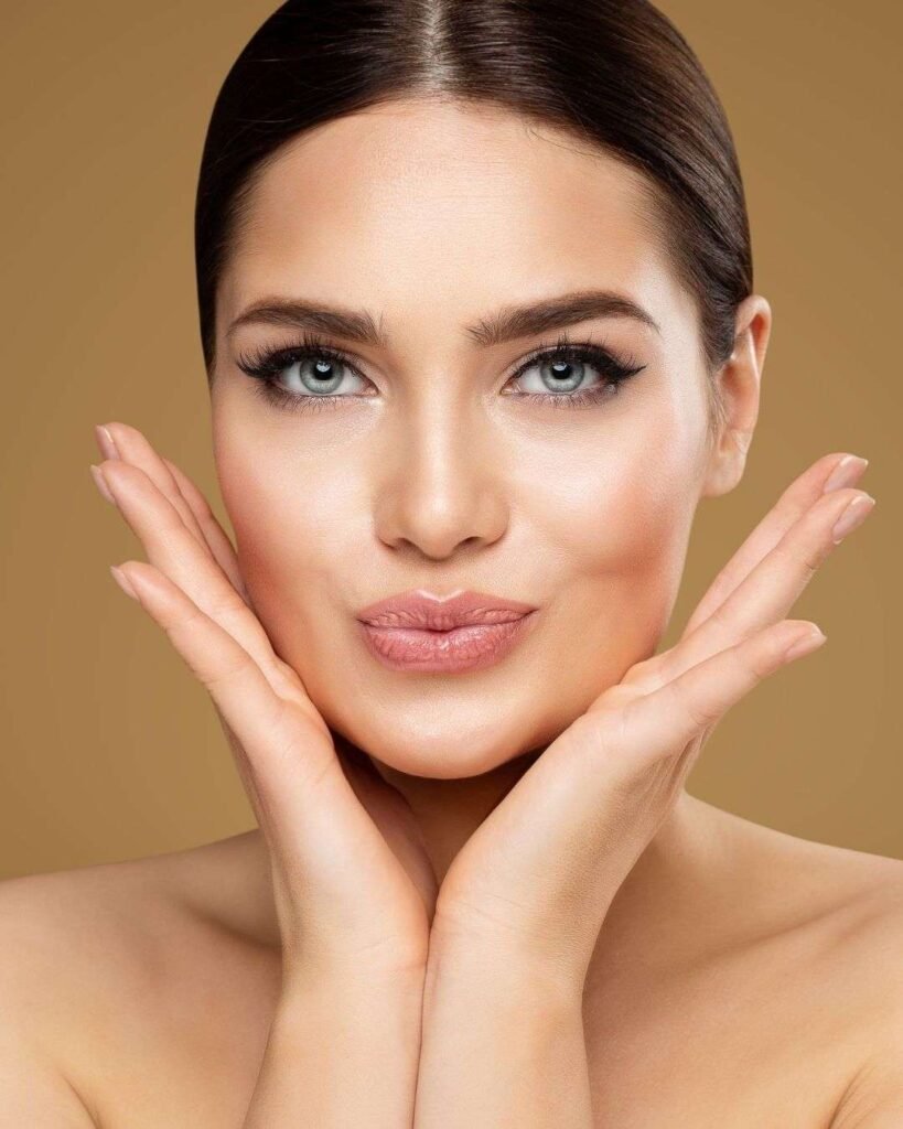 Cheekbone filler 2 Pomulos A - Cheekbone filler