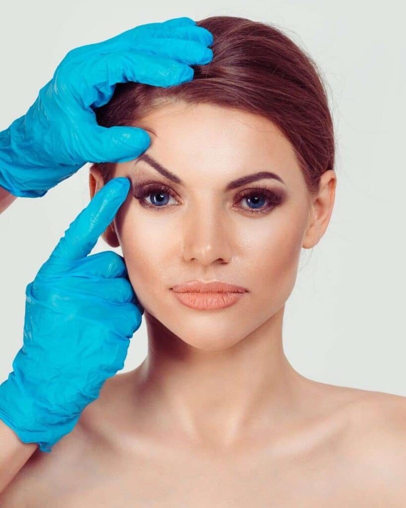 Eyelid Surgery in Colombia 2 Blefaroplastia A - Eyelid Surgery in Colombia